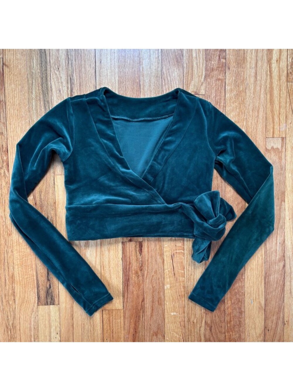 Velour Wrap Crop Top In Malachite Green By Niyama Sol Medium Womens Pilates